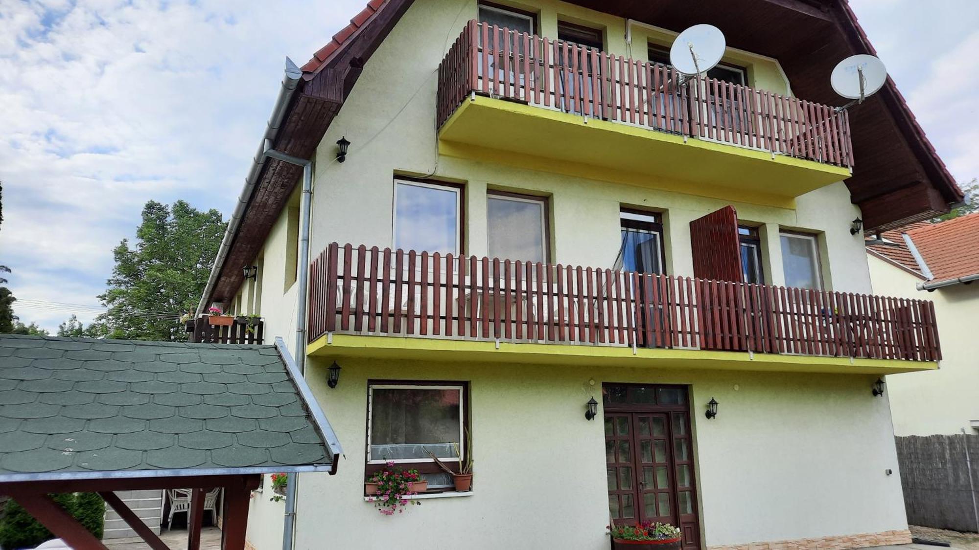 Apartmanhaz Balatonfenyves Apartment Exterior photo